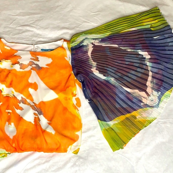 Alice + Olivia  wing sleeves blouse - Picture 2 of 8